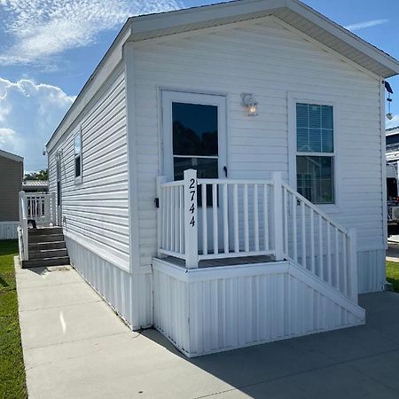 Cozy Tiny Home Near Disney World & Orlando Parks! Кіссіммі Екстер'єр фото