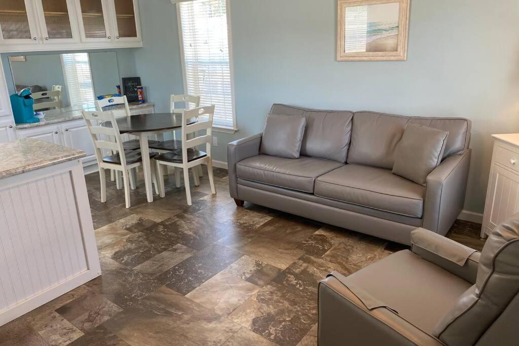 Cozy Tiny Home Near Disney World & Orlando Parks! Кіссіммі Екстер'єр фото