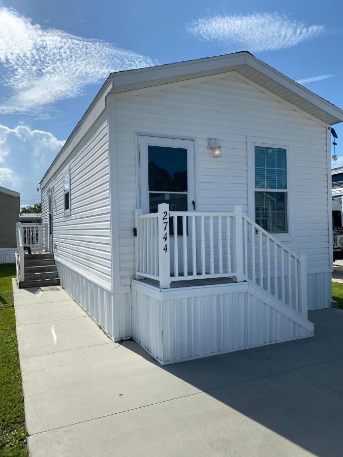 Cozy Tiny Home Near Disney World & Orlando Parks! Кіссіммі Екстер'єр фото